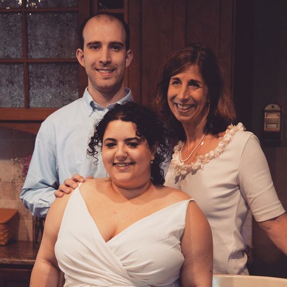 Meet your Posher, Jessica - Picture 1 of 1